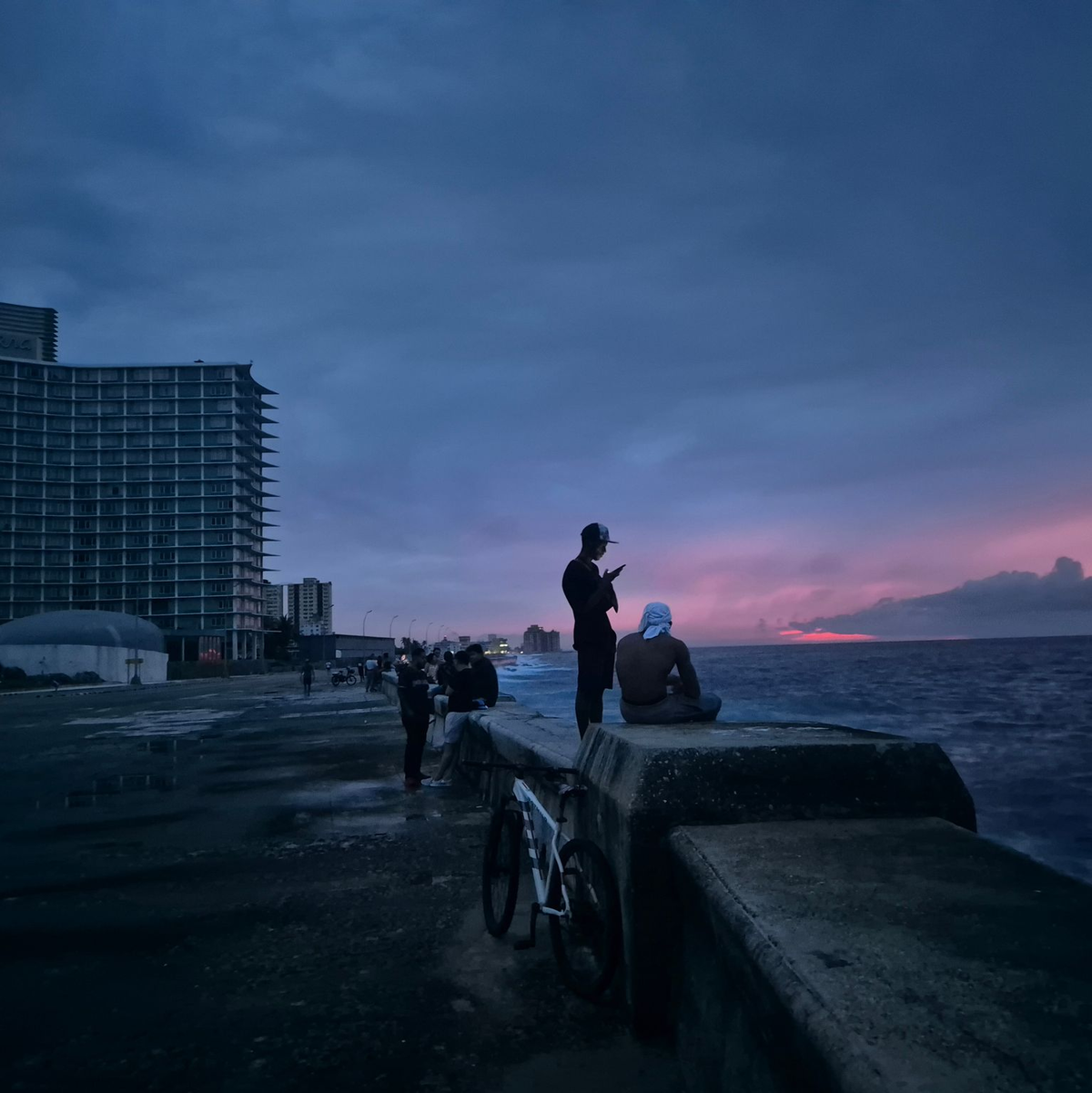 Die Wirtschaft des Karibikstaats steckt seit Jahren in einer tiefen Krise. - Foto: Nick Kaiser/dpa