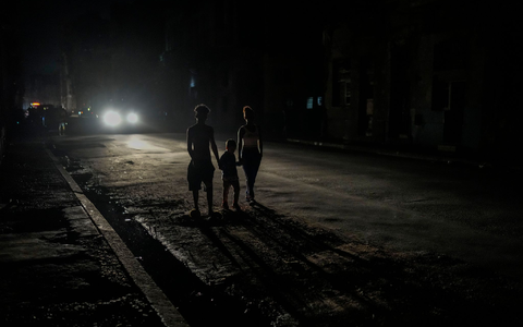 In der Hauptstadt Havanna haben nun rund 94 Prozent der Haushalte wieder Strom.  - Foto: Ramon Espinosa/AP/dpa