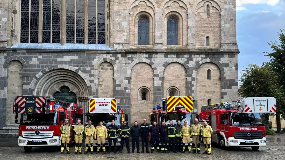 FW Xanten: Erfolgreiche Ausbildung zum Drehleitermaschinisten - Bild: presseportal.de