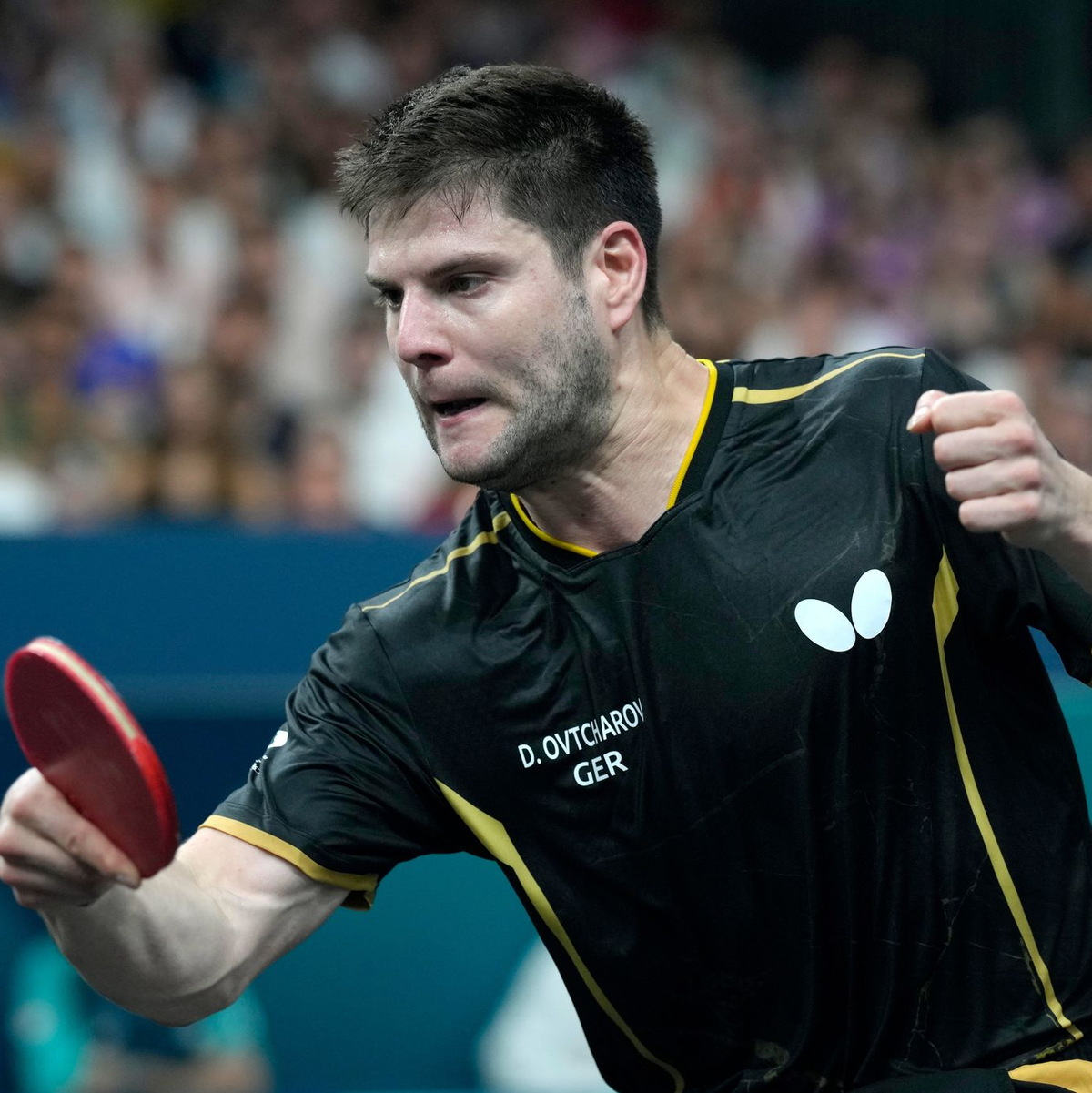 Steht im EM-Halbfinale: Der deutsche Tischtennis-Star Dimitrij Ovtcharov. - Foto: Petros Giannakouris/AP/dpa