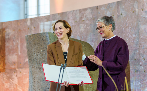 Die Historikerin ist mit dem polnischen AuĂenminister verheiratet. - Foto: Andreas Arnold/dpa Pool/dpa Die Historikerin ist mit dem polnischen AuĂenminister verheiratet. - Foto: Andreas Arnold/dpa Pool/dpa