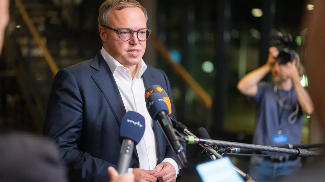 CDU sieht Fortschritte bei Regierungsbildung in Thüringen  - Bild: Michael Reichel/dpa
