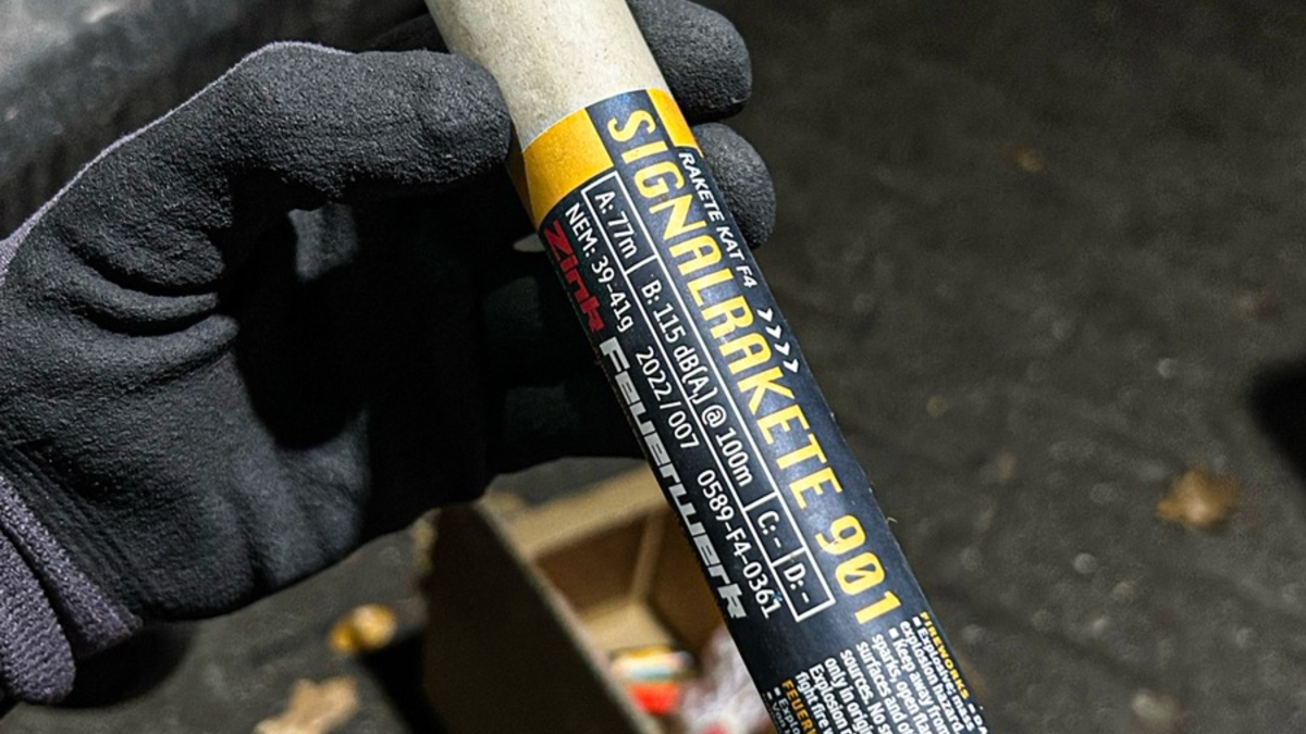 HZA-OL: ZOLL findet illegales Feuerwerk - Foto: presseportal.de