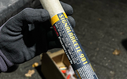 HZA-OL: ZOLL findet illegales Feuerwerk - Foto: presseportal.de