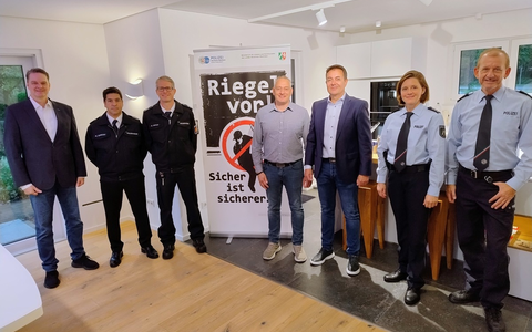 POL-PB: Beratungstag zur Einbruchsprävention - Polizei Paderborn und SmartHome Paderborn e.V. laden ein - Foto: presseportal.de