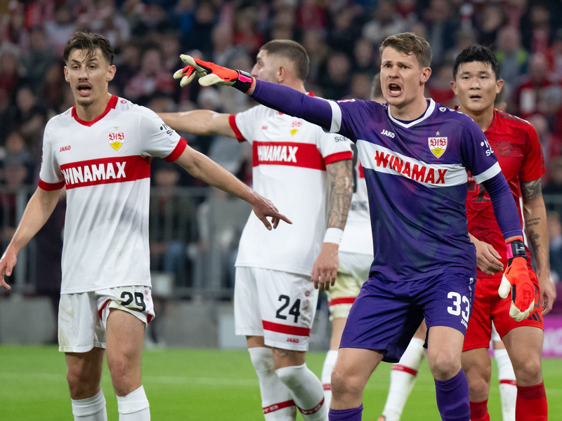 Am Dienstag sind Alexander Nübel (2. v. r.) und der VfB Stuttgart bei Juventus Turin zu Gast. - Foto: Sven Hoppe/dpa