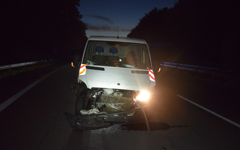 POL-DEL: Autobahnpolizei Ahlhorn: Verkehrsunfall mit hohem Sachschaden auf der Autobahn 28 in Ganderkesee +++ Verursacher entfernt sich vom Unfallort +++ Zeugen gesucht - Foto: presseportal.de