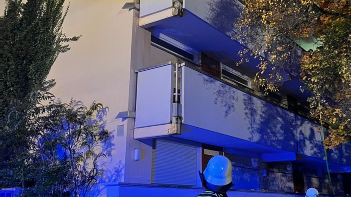 FW-M: Zimmerbrand mit Personenschaden (Moosach) - Foto: presseportal.de