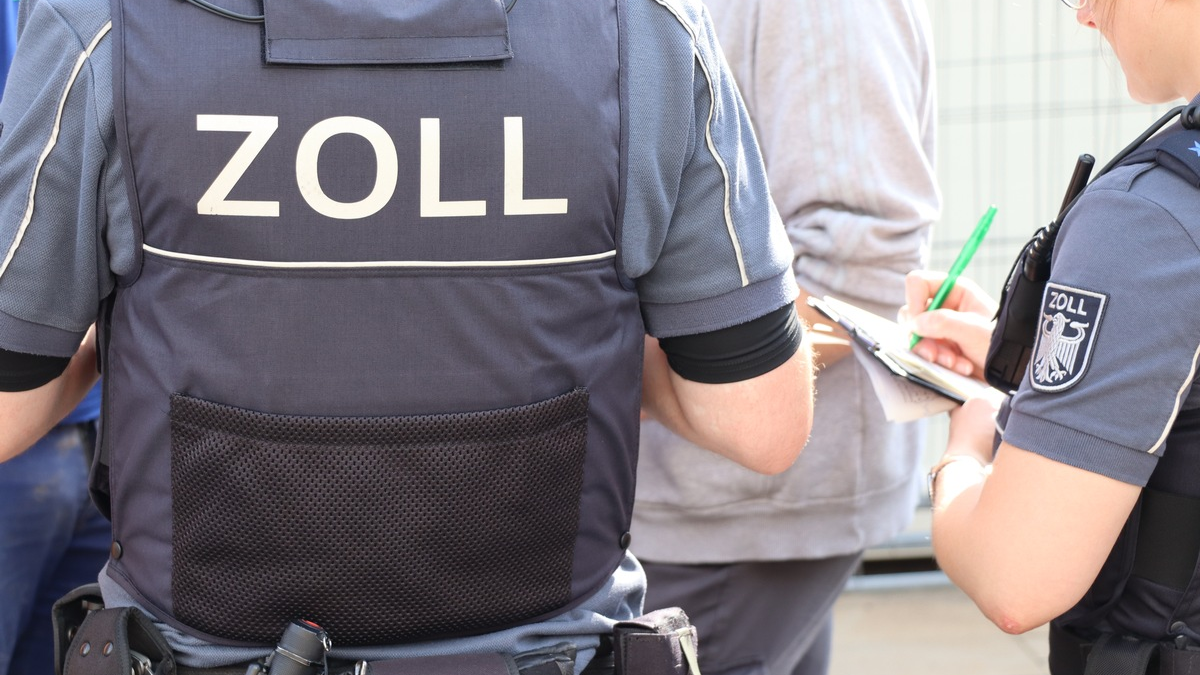 HZA-BI: Bielefelder Zoll nimmt an einer der größten grenzüberschreitenden Prüfaktionen in der Europäischen Union teil/Illegale Beschäftigung und zahlreiche Mindestlohnverstöße aufgedeckt - Foto: presseportal.de