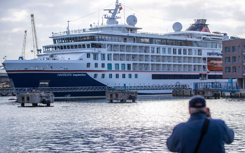 Die «Hanseatic Inspiration» während eines Aufenthalts in Wismar, Mecklenburg-Vorpommern. (Archivbild) - Foto: Jens Büttner/dpa-Zentralbild/dpa Die «Hanseatic Inspiration» während eines Aufenthalts in Wismar, Mecklenburg-Vorpommern. (Archivbild) - Foto: Jens Büttner/dpa-Zentralbild/dpa