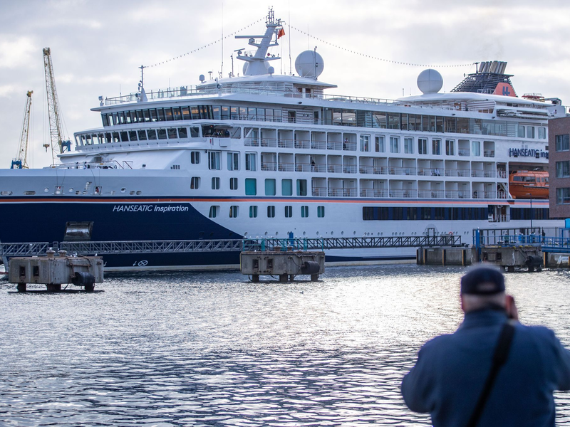 Die «Hanseatic Inspiration» während eines Aufenthalts in Wismar, Mecklenburg-Vorpommern. (Archivbild) - Foto: Jens Büttner/dpa-Zentralbild/dpa