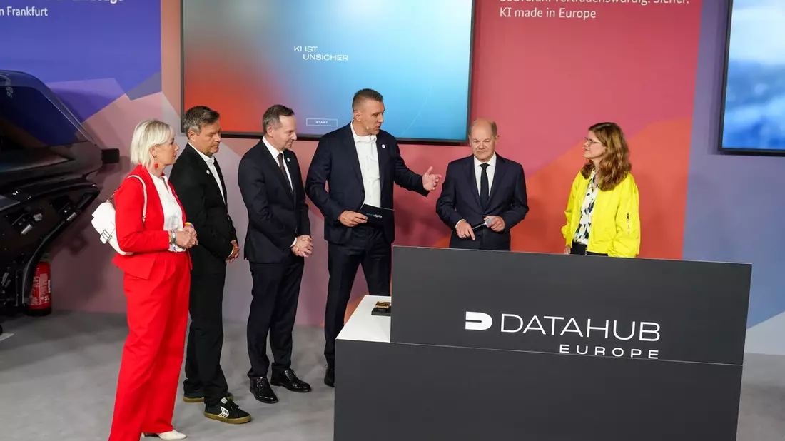 Schwarz Digits und Deutsche Bahn verkünden Gründung des DataHub Europe mit starken Medien- und KI-Partnern - Bild: presseportal.de
