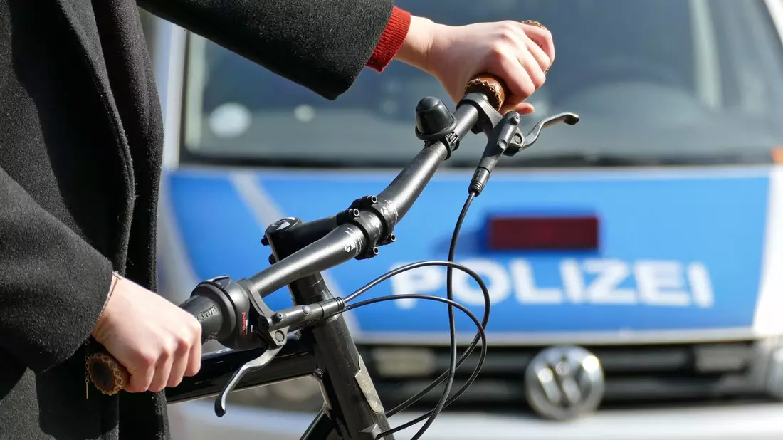 POL-RE: Kreis Recklinghausen: Verstärkte Kontrollen zur Radfahrsicherheit - Polizei legt Fokus auf Beleuchtung - Bild: presseportal.de