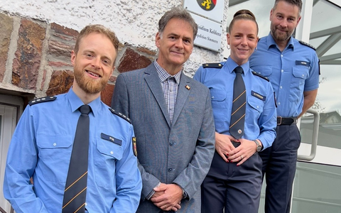 POL-PPKO: Polizeiinspektion Simmern mit neuem Leitungsteam - EKHK Gebhard Petry in den Ruhestand verabschiedet - Foto: presseportal.de