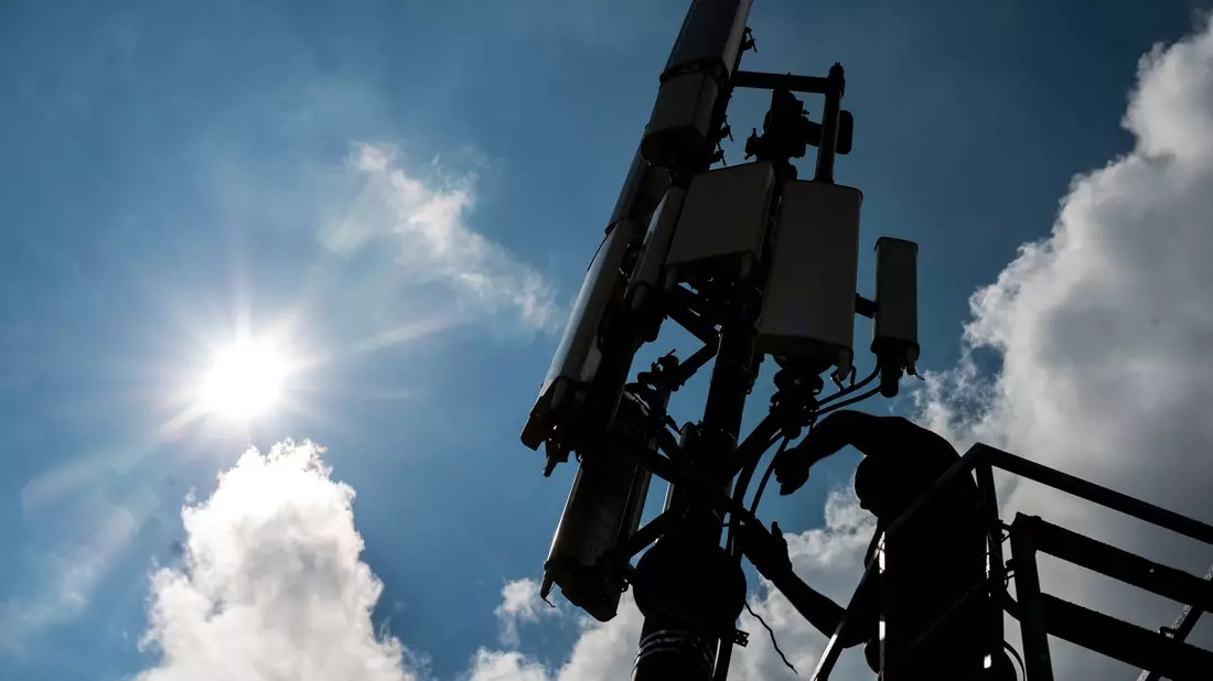 Die Deutsche Tellekom möchte im Sommer 2028 das veraltete GSM-Netz abschalten (Archivfoto). - Bild: Matthias Balk/dpa