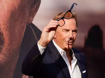 Weitere Auszeichnung fĂŒr Kevin Costner. (Archivbild) - Foto: Carsten Koall/dpa