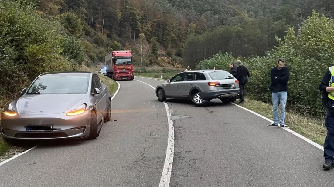 POL-PDLD: Verkehrsunfall mit hohem Sachschaden - Bild: presseportal.de