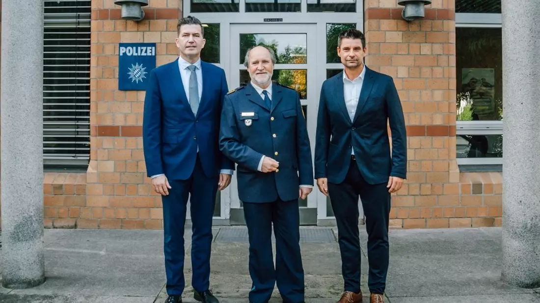 POL-MFR: (1099) Amtswechsel bei der Kriminalpolizeiinspektion Erlangen - Alexander Kaiser tritt die Nachfolge von Heinz Hanisch an - Bild: presseportal.de
