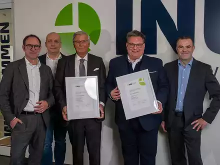 Bernhard Schindler wird Ehrensenator der INU - Innovative University / Verdienste um Know-how-Transfer, neue Arbeitszeitmodelle und innovative Bildungsangebote gewürdigt - Foto: presseportal.de