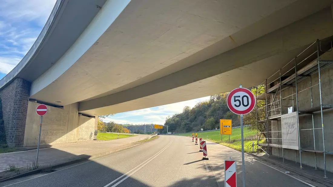 POL-PDTR: Zeugenaufruf. Gegenverkehr auf der Verflechtung B41 gefährdet - Bild: presseportal.de