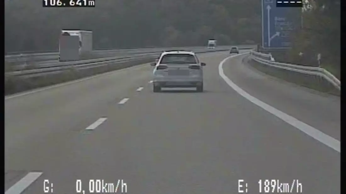 POL-GI: A5/Reiskirchen: Autobahnpolizei stoppt Raser - Bild: presseportal.de