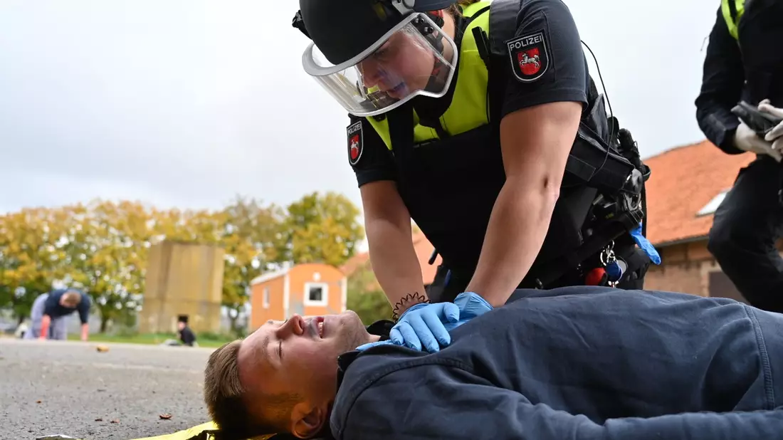 POL-NOM: Erfolgreiche Großübung von Rettungsdienst und Polizei - Bild: presseportal.de