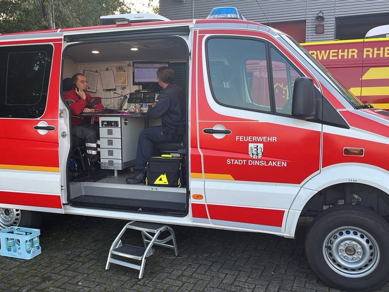 FW Dinslaken: Patiententransportzug 10 im Einsatz - Foto: presseportal.de