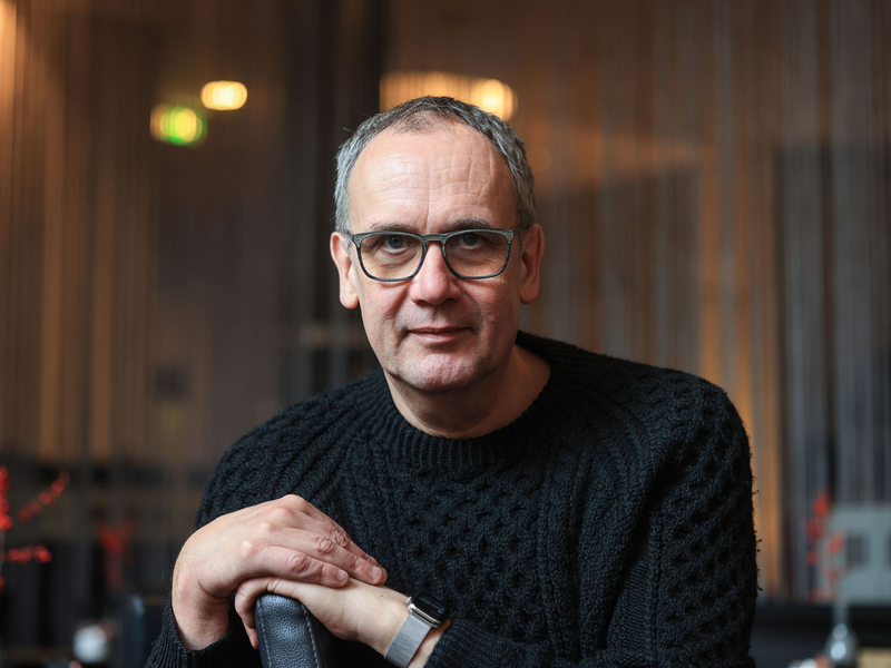 Bestseller-Autor Volker Kutscher (Archivbild) - Foto: Oliver Berg/dpa