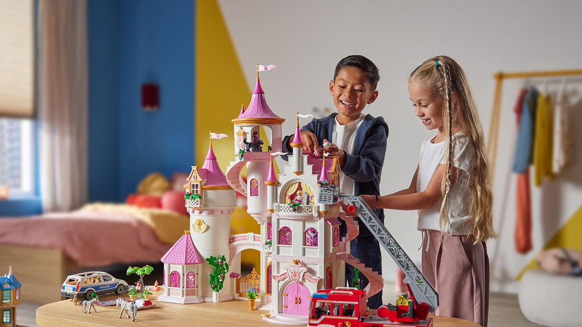 Grenzenlose Fantasie: Playmobil präsentiert sich mit neuer Dachmarkenkampagne 2024 - Foto: presseportal.de