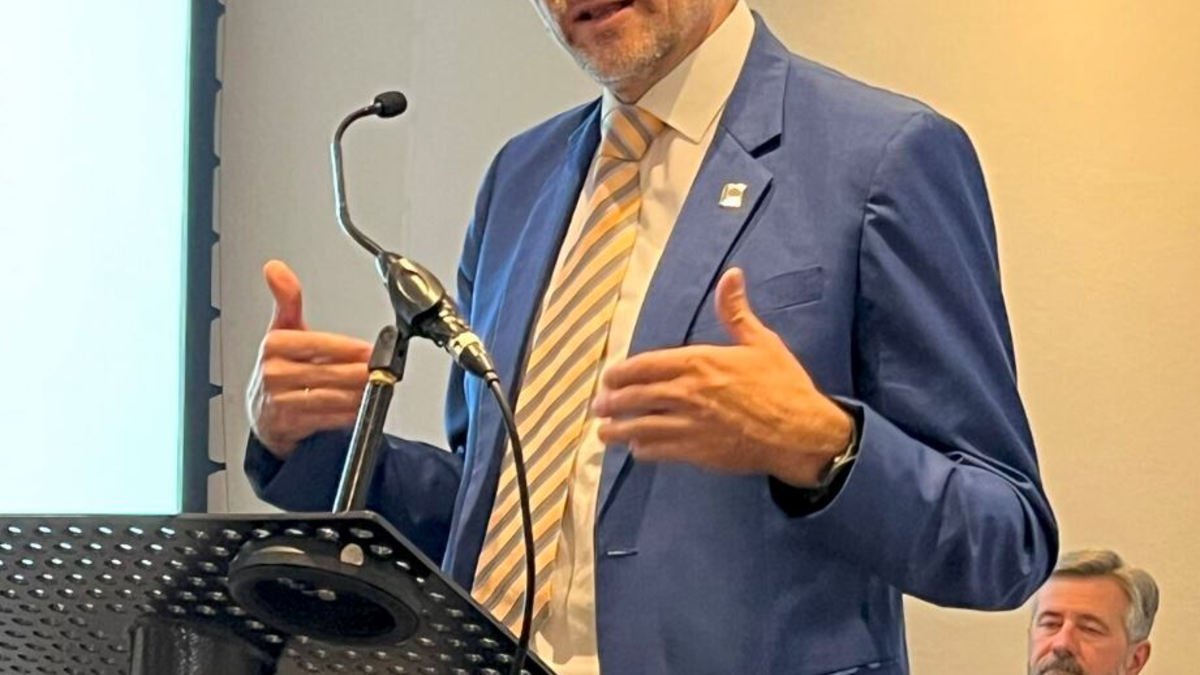 Ragossnig bei seiner Antrittsrede - Foto: ISWA Austria über pressetext.de