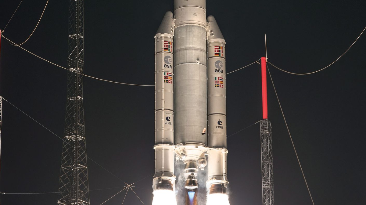 Die Gründe für den Verlust des Intelsat-Satelliten 33e sind unklar (Archivbild) - Foto: picture alliance / dpa