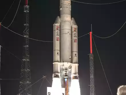 Die Gründe für den Verlust des Intelsat-Satelliten 33e sind unklar (Archivbild) - Foto: picture alliance / dpa