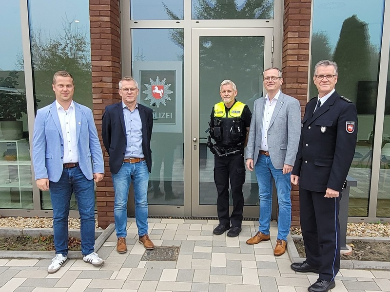 POL-CLP: Einzelmeldung: Bakum - Polizeihauptkommissar Jan-Dirk Meiners bezieht neue Polizeistation in Bakum - Foto: presseportal.de
