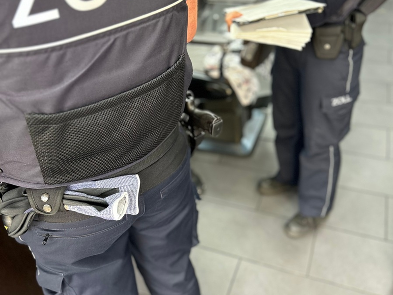 HZA-HN: Beteiligung an bundesweiter Prüfaktion mit 49 Einsatzkräften der Finanzkontrolle Schwarzarbeit aus Heilbronn und Tauberbischofsheim - Foto: presseportal.de