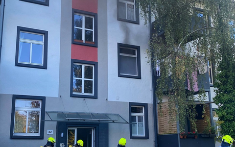 FW-DT: Zimmerbrand in der Lemgoer Straße - Foto: presseportal.de