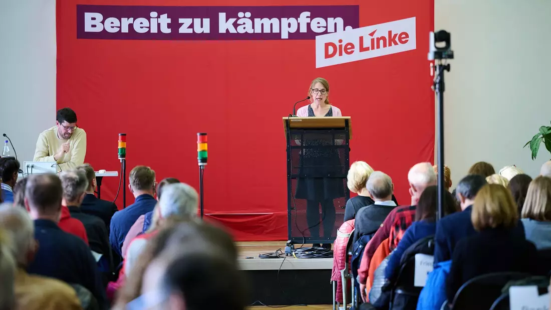 Der Parteitag endete in einem Eklat (Archivbild) - Bild: Annette Riedl/dpa