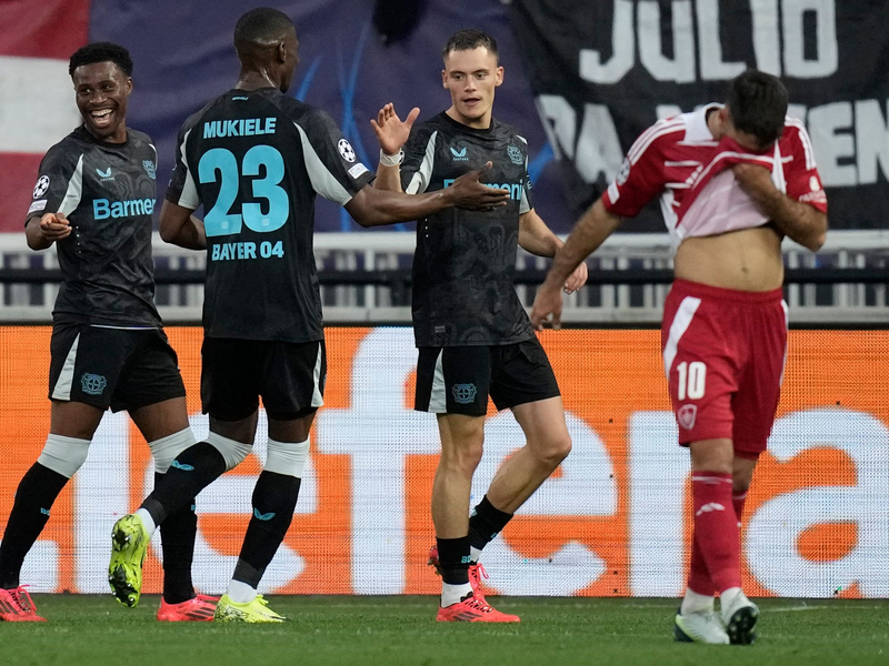 Umkämpftes Spiel in Guingamp. - Foto: Christophe Ena/AP