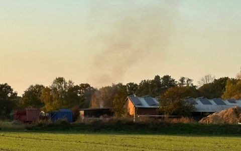 FW Flotwedel: Löschzug Eicklingen probt den Ernstfall bei einem ausgedehnten Zimmerbrand - Foto: presseportal.de