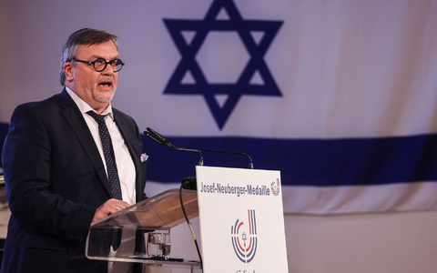 Hape Kerkeling sprach jetzt darüber, dass er im Anschluss an die Veranstaltung bei der jüdischen Gemeinde in Düsseldorf «unvorstellbare Anfeindungen» erhielt (Archivbild). - Foto: Oliver Berg/dpa