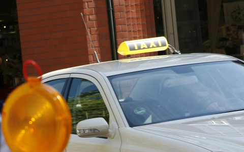 HZA-LÖ: Selbstanzeige im Taxigewerbe führt zu umfangreichen Ermittlungen - Foto: presseportal.de