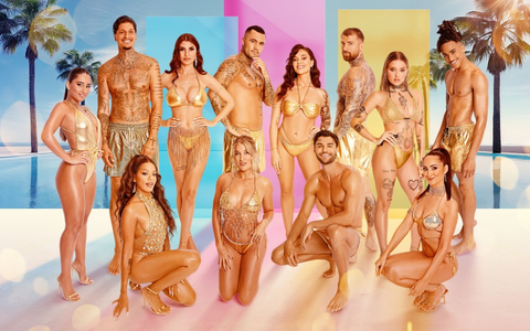 Vorhang auf für Love Island VIP: Das erste Kennenlernen, große Augen beim Wiedersehen und zärtliche Streicheleinheiten - Foto: presseportal.de