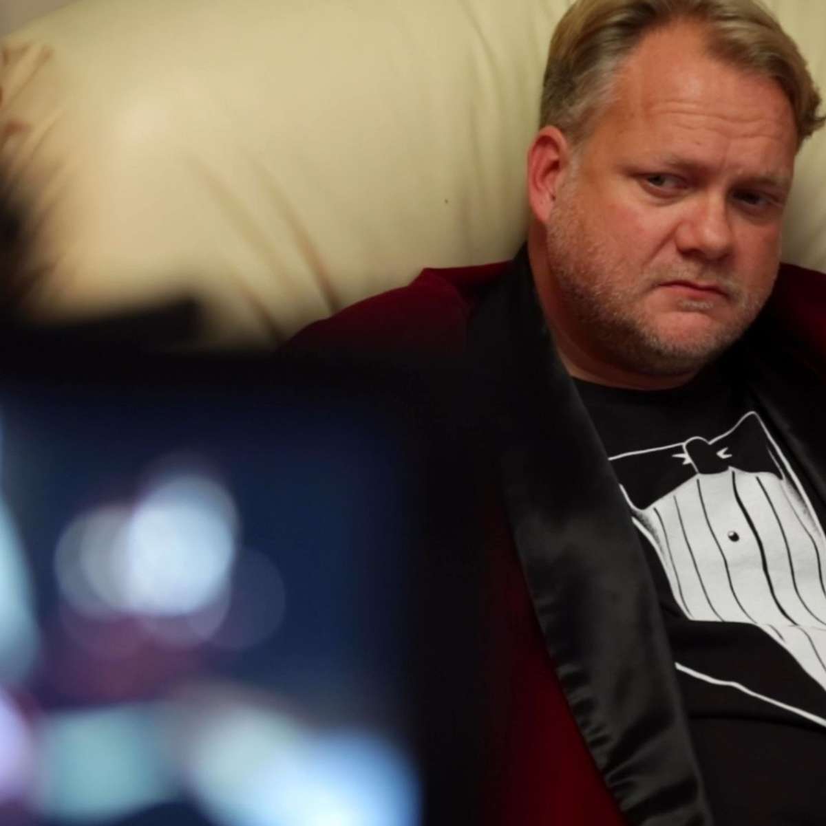 James Bond aus New York ist vom 007-Rummel genervt. - Foto: Matthew Bauer,/The Other Fellow Ltd/Journeyman Pictures/dpa