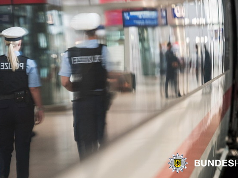 Bundespolizeidirektion München: Ohne Ticket und mit geklautem Roller / 36-Jähriger sammelt Straftaten - Foto: presseportal.de