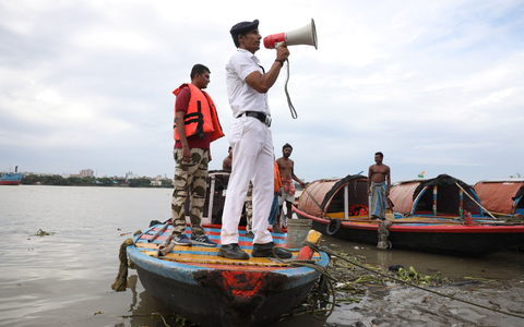 Viele Menschen im Golf von Bengalen müssen evakuiert werden. - Foto: Rupak De Chowdhuri/ZUMA Press Wire/dpa