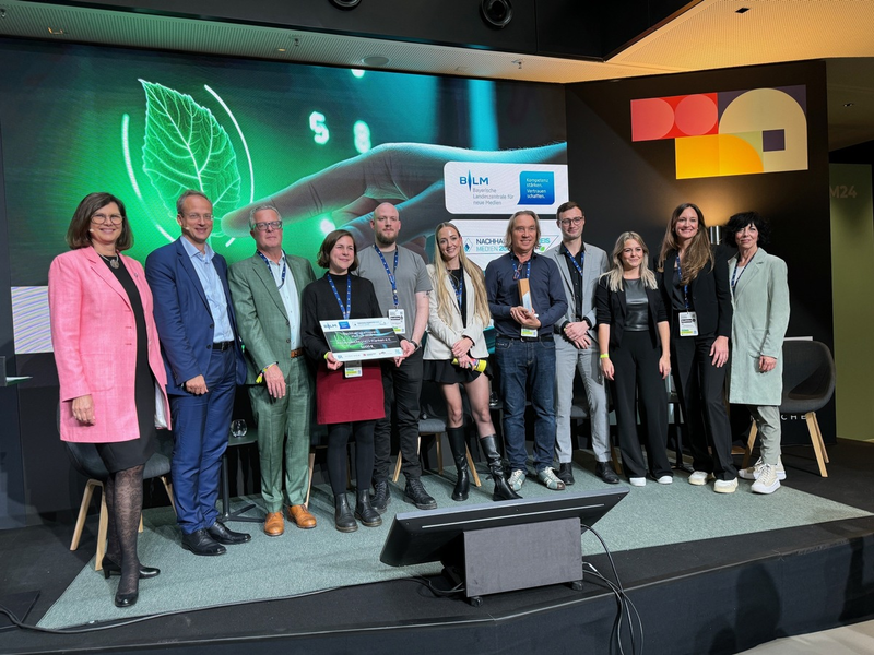 Medienwerkstatt Franken gewinnt Nachhaltigkeitspreis Medien / High View, Mediaschool Bayern, Niederbayern TV und Radio Fantasy neu beim Nachhaltigkeitspakt Medien - Foto: presseportal.de
