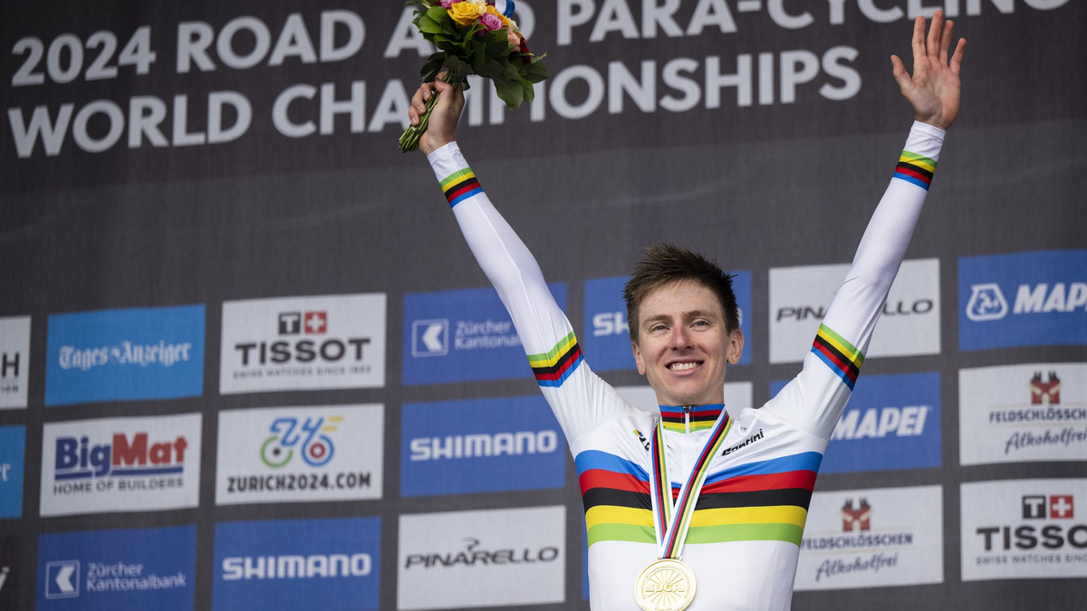 Bleibt dem UAE-Team noch lange erhalten: Rad-Superstar Tadej Pogacar.  - Foto: Ennio Leanza/KEYSTONE/dpa