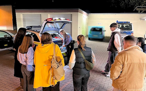 POL-PDNW: Bad Dürkheim - Berufsinformationsabend der Polizeiinspektion Bad Dürkheim - Einblicke in die Karriere bei der Polizei Rheinland-Pfalz - Foto: presseportal.de POL-PDNW: Bad Dürkheim - Berufsinformationsabend der Polizeiinspektion Bad Dürkheim - Einblicke in die Karriere bei der Polizei Rheinland-Pfalz - Foto: presseportal.de