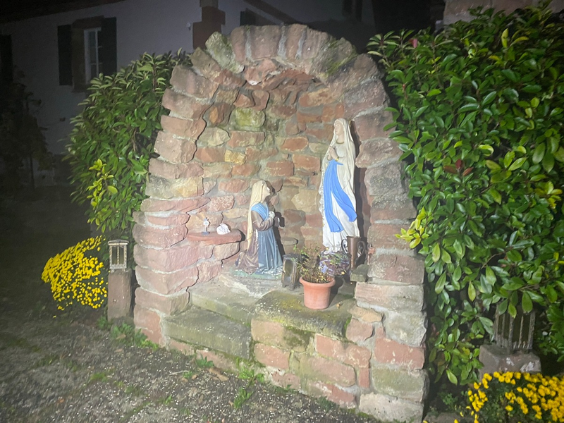 POL-PDLD: Vandalismus an Heiligenfiguren - Foto: presseportal.de