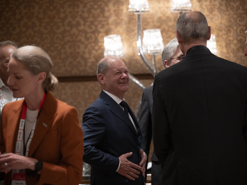 Bei den Regierungskonsultationen wurden 27 Vereinbarungen zum Ausbau der Kooperation abgeschlossen. - Foto: Hannes P. Albert/dpa