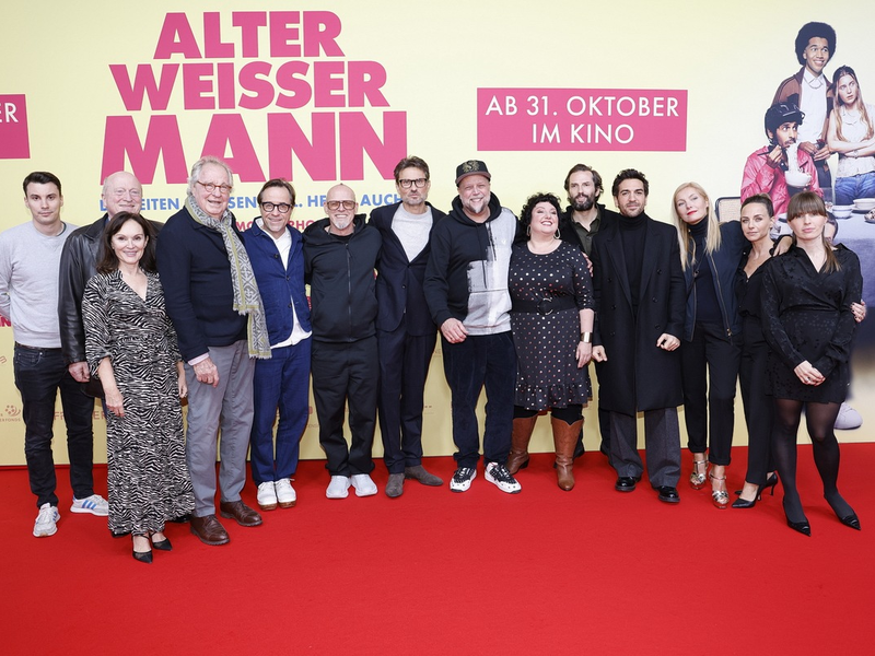 Fantastische Stimmung bei der Premiere von ALTER WEISSER MANN in Berlin - Foto: presseportal.de